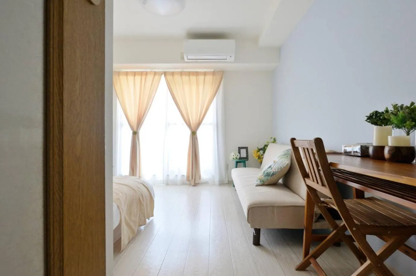 コンフィデンスロン404 Apartment Osaka